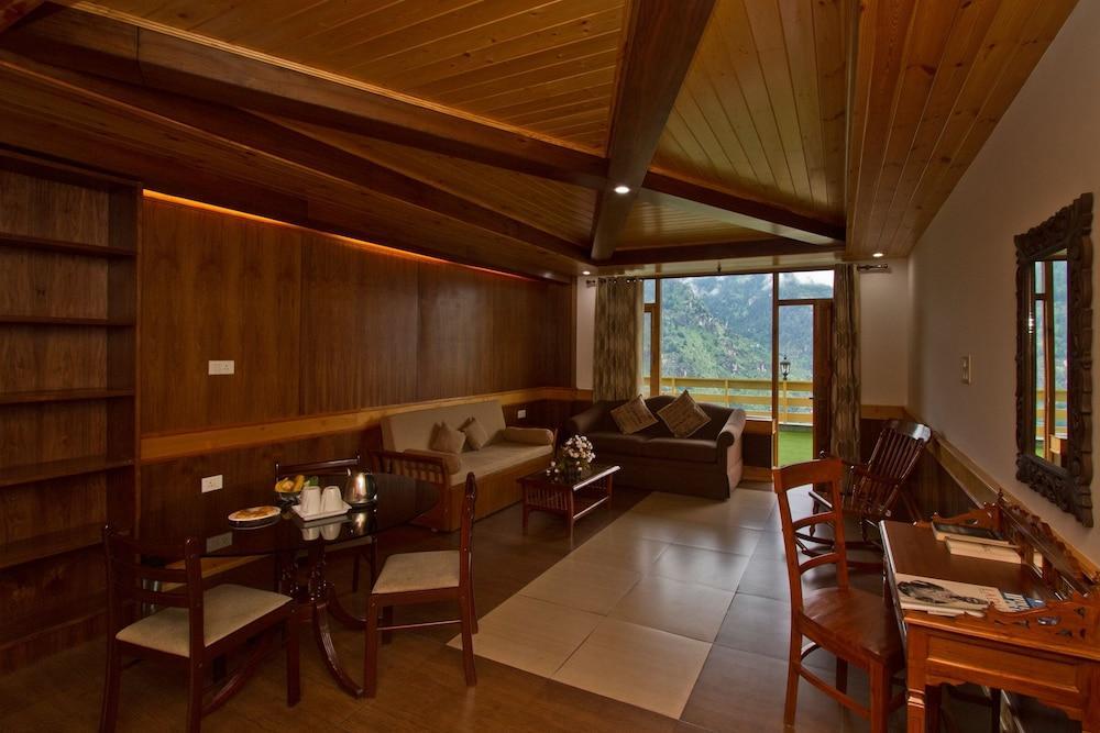 Utopia Resorts & Spa Manāli Zewnętrze zdjęcie